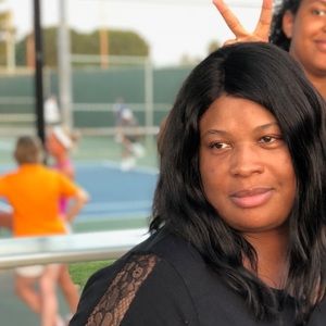 Meet your Posher, Renee